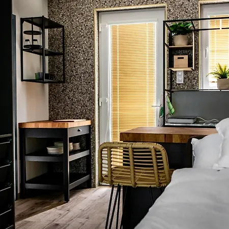 Tisza Apartmanhaz Lägenhet *