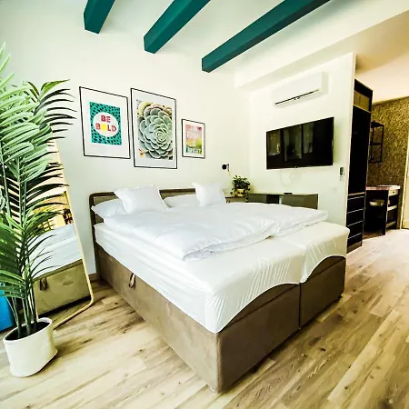 Lägenhet Tisza Apartmanhaz Tokaj